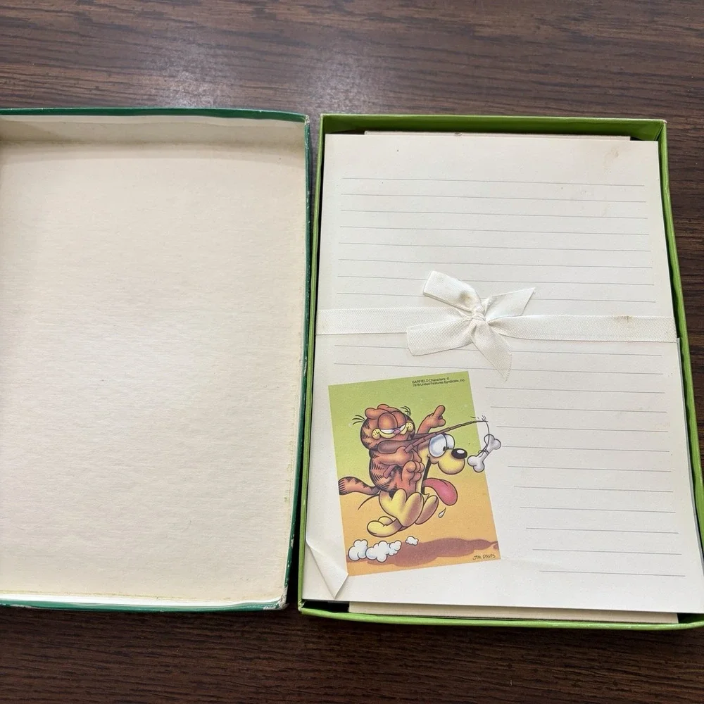 Vintage 1978 Garfield And Odie Stationery Set Jim Davis Letter Writing Kit